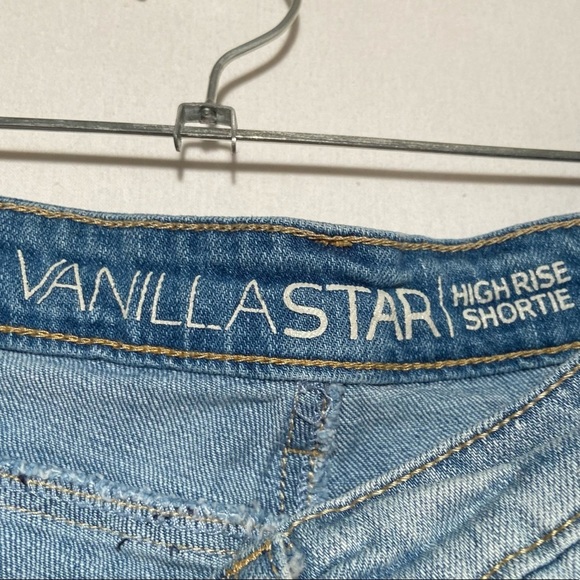 Vanilla Star High Rise Shortie Button Fly Shorts - Picture 2 of 7